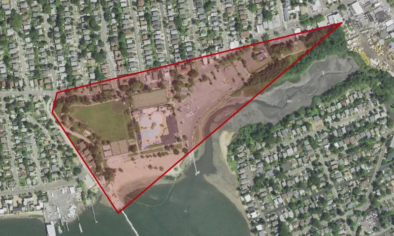 Manorhaven Town Park