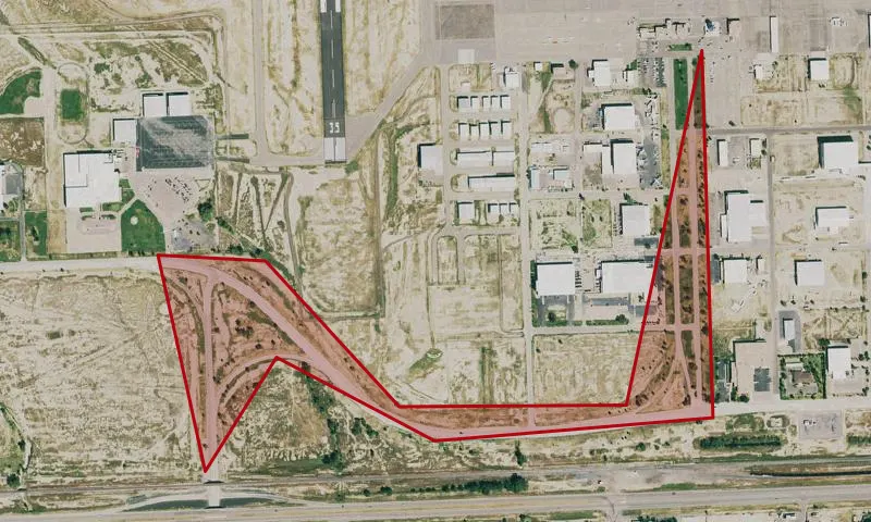Airport Parkway