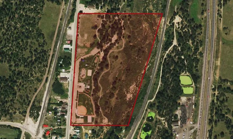 Larkspur Community Park