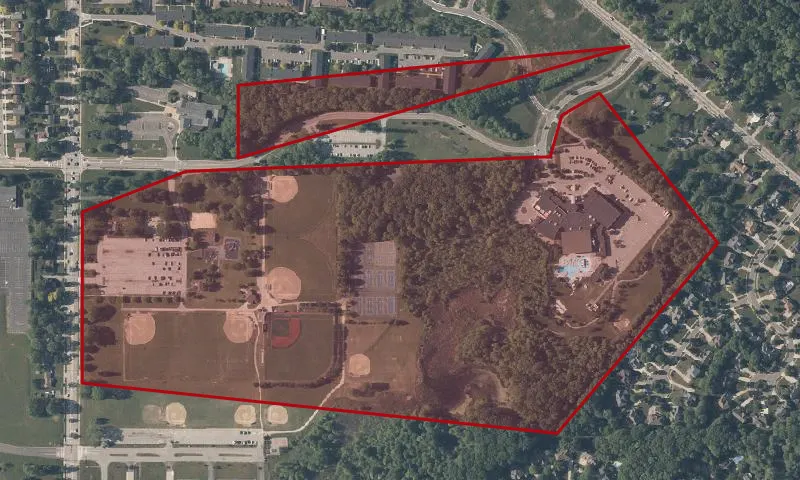 Solon Community Park & Solon Community Center
