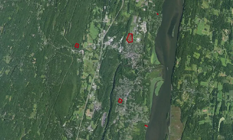 Town Of Saugerties Land
