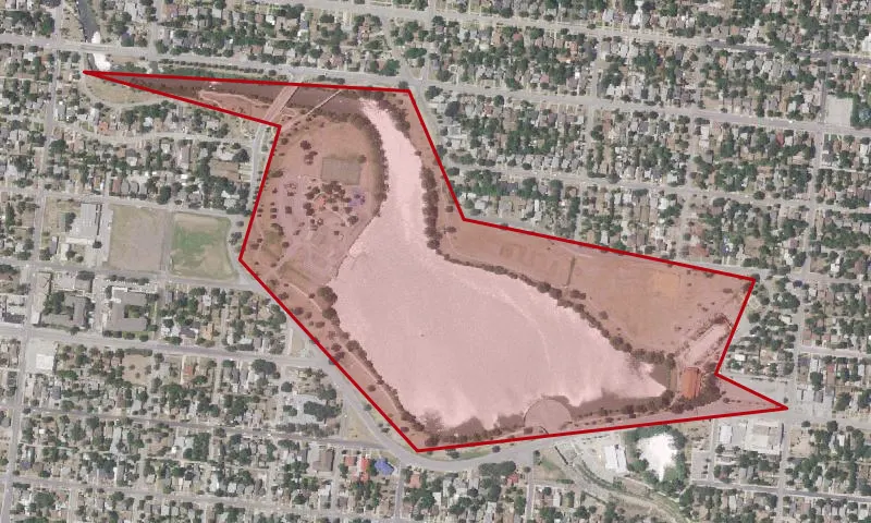 Woodlawn Lake
