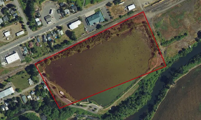 Huddleston Pond Park