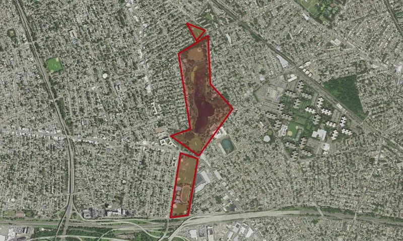 Baisley Pond Park