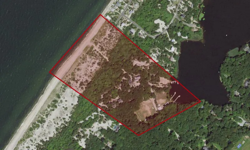 Peconic Dunes County Park