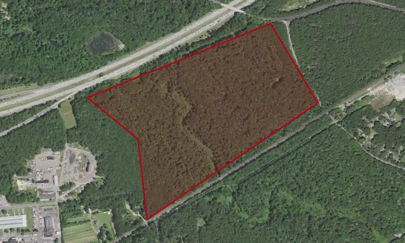 SUFFOLK COUNTY     PCL 2DEPT OF RL EST-WETLANDS Land