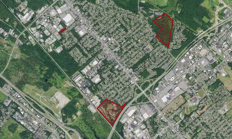 Colonie, Village of Land
