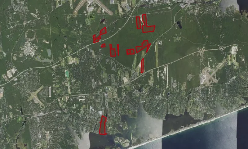 SUFFOLK COUNTYCOUNTY CENTER Land