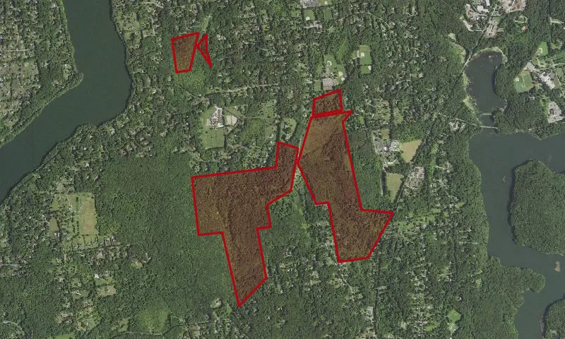 TOWN OF SOMERS & Land
