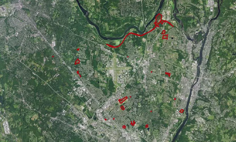 Colonie, Town of Land