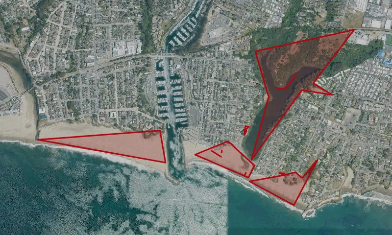 Twin Lakes State Beach