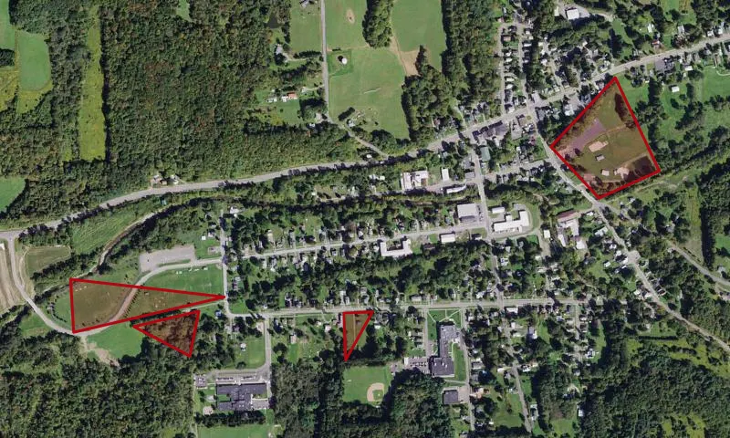 McGraw Village of Land