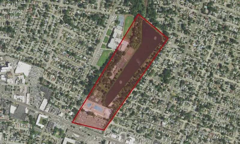 VILLAGE OF VALLEY STREAM Land