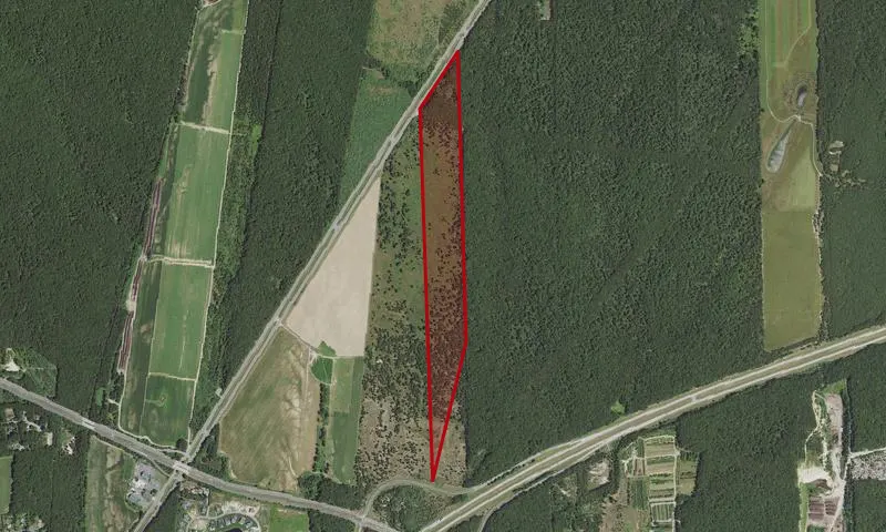SUFFOLK COUNTYSUFFOLK COUNTY CENTER Land