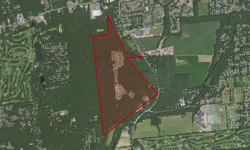 SUFFOLK COUNTYDEPT OF RL EST -CAMP PARK Land